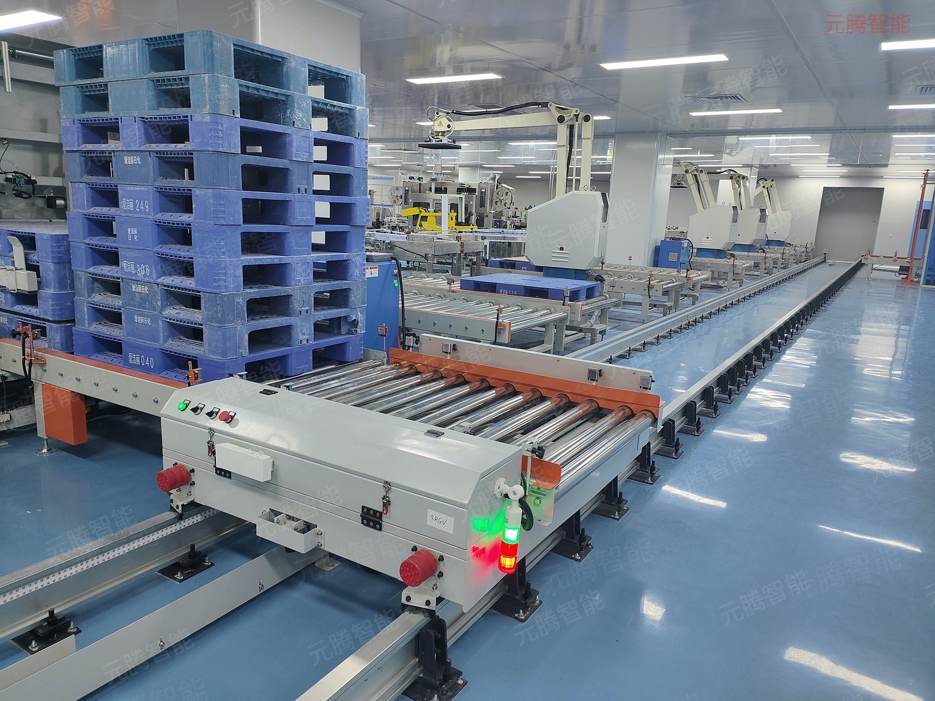 轨道车+码垛机器人